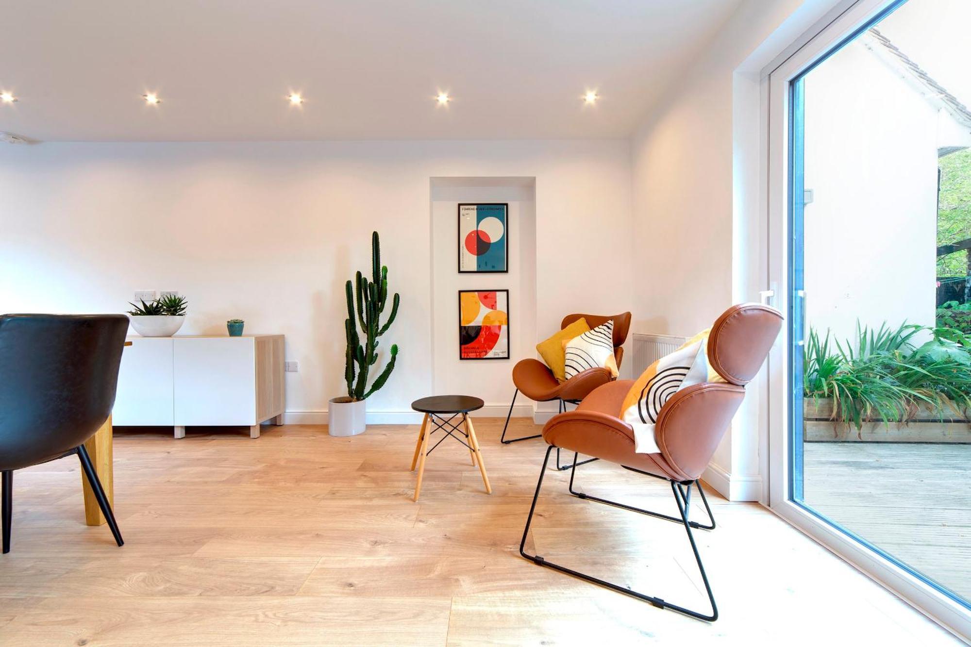 Pass The Keys 49 Byron Square Modern And Spacious 3 Bed Home With Free Parking CBG Buitenkant foto